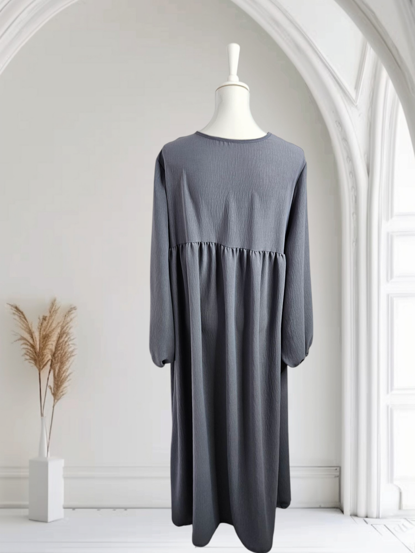 Abaya Kleid mit breiten Ärmel Farbe Schwarz