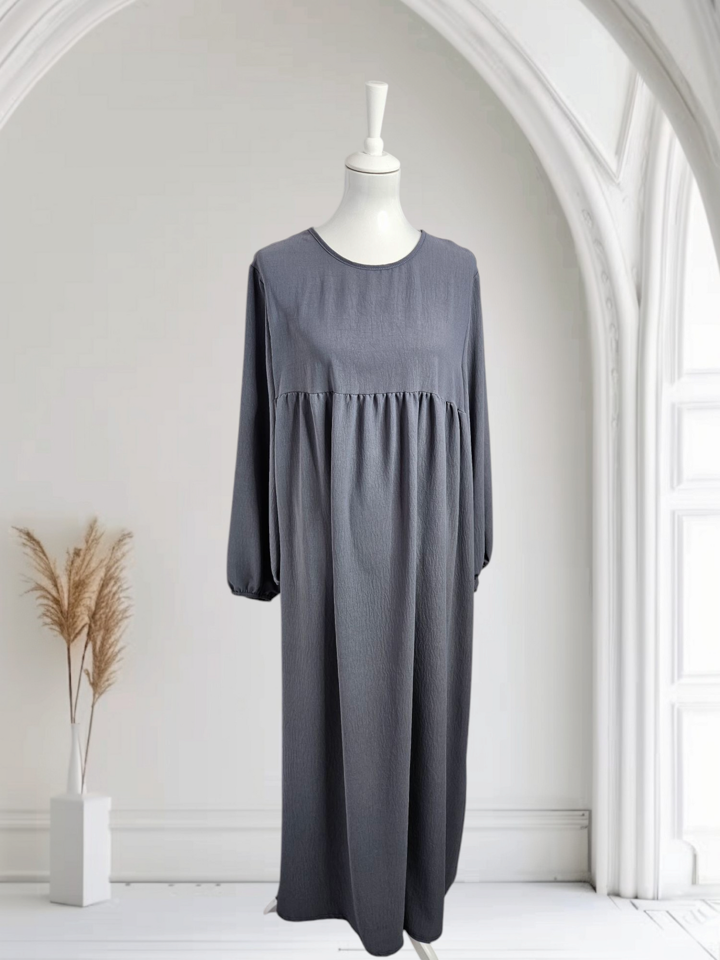 Abaya Kleid mit breiten Ärmel Farbe Schwarz